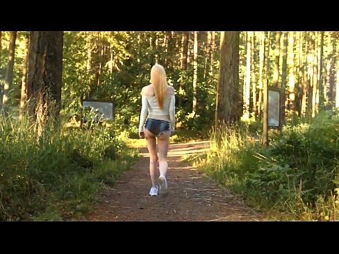 ❤️ Schöne Frau bewegt sich langsam, nicht nackt Video ❤ Russian porn bei uns de.vlad-massage-salon.ru ❌️